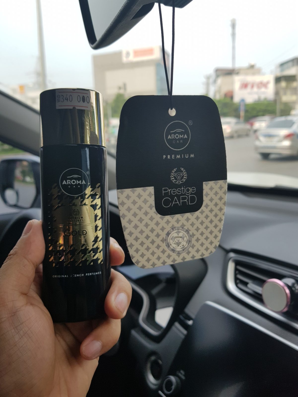 NƯỚC HOA XỊT AROMA PRESTIGE SPRAY MÙI BLACK