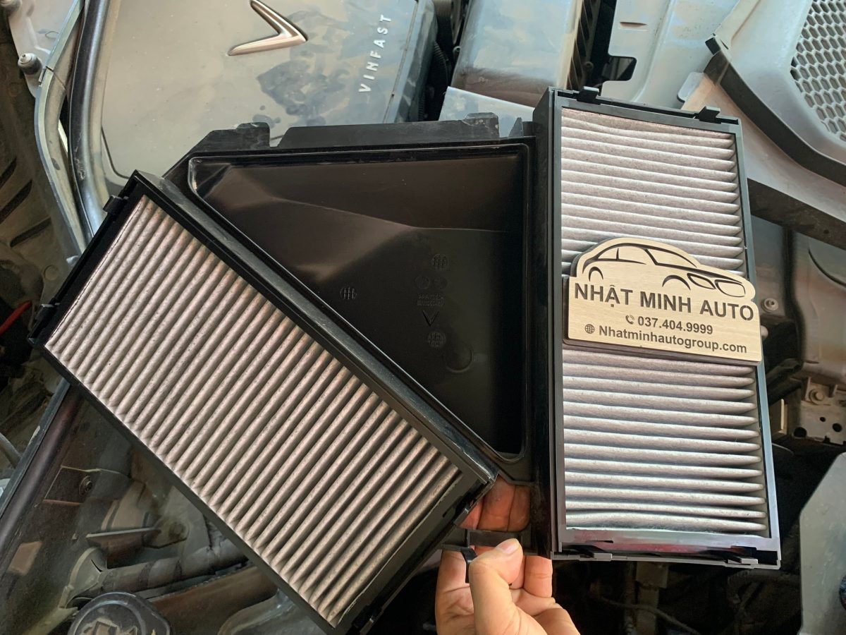 LỌC GIÓ ĐIỀU HÒA BÊN NGOÀI HENGST E2944LC-2 CHO VINFAST LUX SA